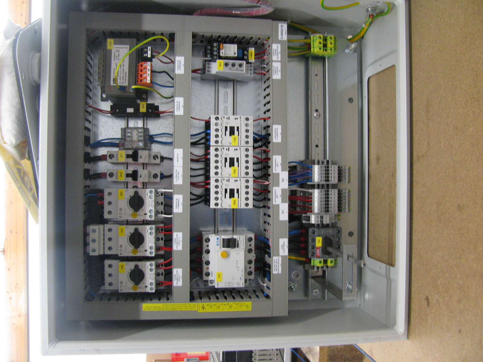Control unit feed chains & lighting - 2x MPF-drives 1,1kW /